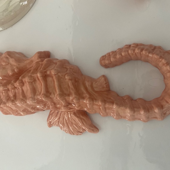 4 VINTAGE WALL PLAQUES SEAHORSE & DOLPHIN FISH MCM - Picture 2 of 9